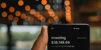 Wall Street Investors Show Some Optimism in Monthly BofA Survey