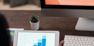 Grim Confidence Outlook Hits Crypto, Pew Says