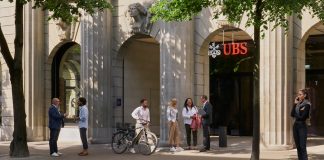Credit Suisse Private Bankers Gain Access to UBS Research Following $5 Billion Merger