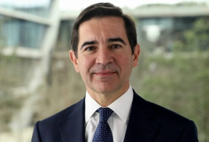 Carlos Torres Vila