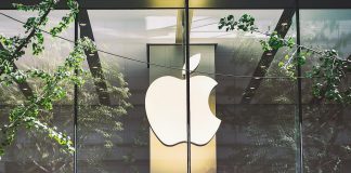 Apple Faces Key Departure as Finance Executive Joins Sonos as CFO