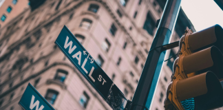 Tariff Uncertainty Begins Impacting Client Decisions, Wall Street CEOs Say