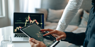 Blue Pool Secures $1B for Standalone Private Equity Fund