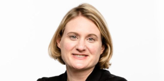 Oracle Names Schneider Electric Veteran Hilary Maxson as Chief Financial Officer